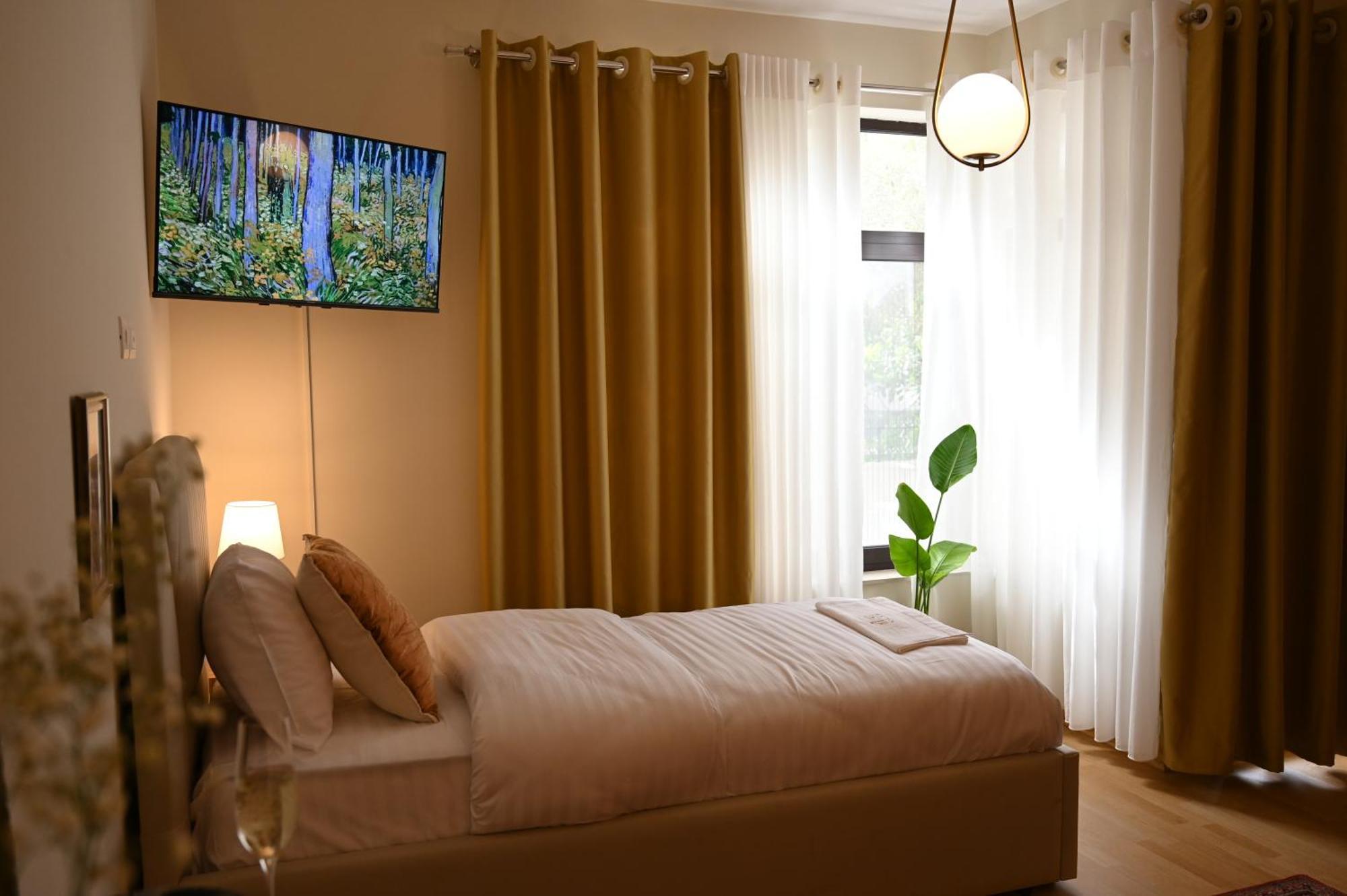 Niche Boutique Hotel تيرانا المظهر الخارجي الصورة